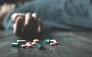 The person using drugs overdose and will be go to death this con